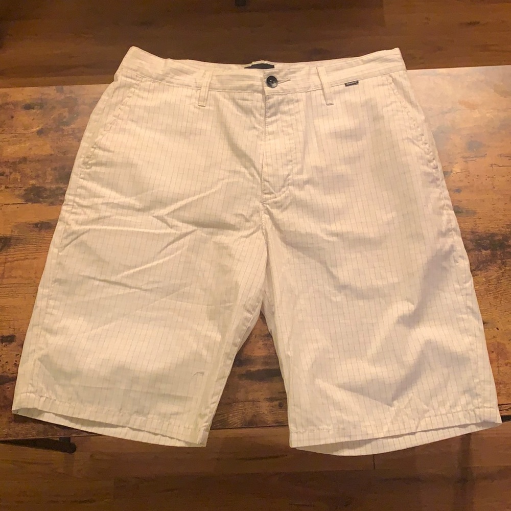 Men’s Hurley walking shorts